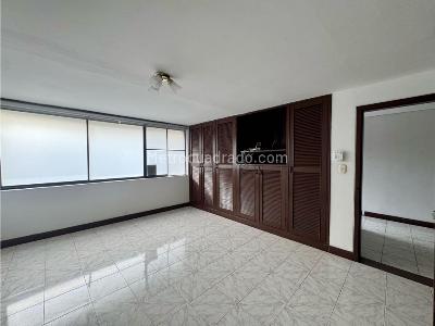 Casa de 3 alcobas en venta en La Arboleda, Cali, 420 m² · foto 14 de 18