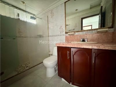 Casa de 3 alcobas en venta en La Arboleda, Cali, 420 m² · foto 16 de 18