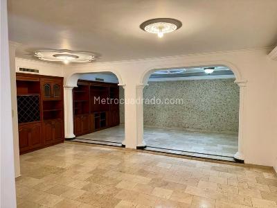 Casa de 3 alcobas en venta en La Flora, Cali, 135 m² · foto 11 de 13