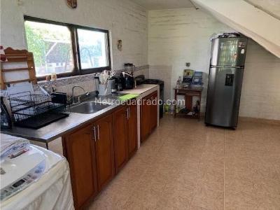 Casa de 4 alcobas en venta en Rozo, Palmira, 250 m² · foto 8 de 15