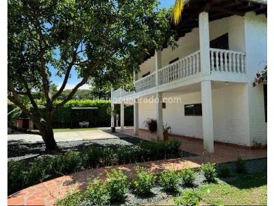 Casa de 4 alcobas en venta en Rozo, Palmira, 250 m² · foto 10 de 15