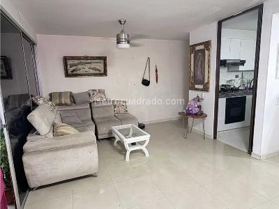 Apartamento en venta en La Flora, Cali · foto 2 de 14
