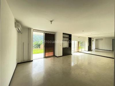 Casa de 3 alcobas en venta en Aguacatal, Cali, 319 m² · foto 14 de 16