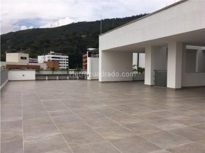 Apartamento de 3 alcobas en venta en Santa Monica Residencial, Cali, 162 m² · foto 5 de 19