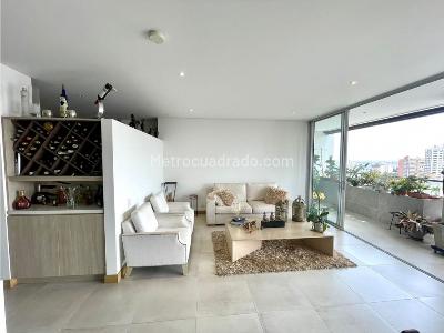 Apartamento de 3 alcobas en venta en Santa Monica Residencial, Cali, 162 m² · foto 6 de 19