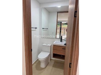 Apartamento de 2 alcobas en venta en Granada, Cali, 81 m² · foto 3 de 18
