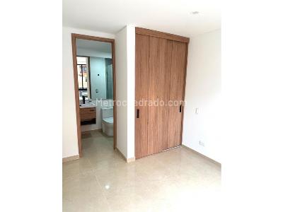Apartamento de 2 alcobas en venta en Granada, Cali, 81 m² · foto 7 de 18
