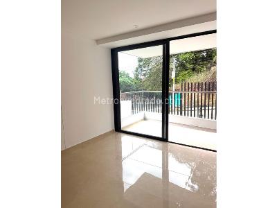 Apartamento de 2 alcobas en venta en Granada, Cali, 81 m² · foto 14 de 18