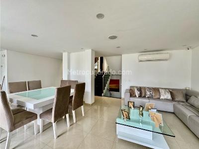 Casa de 3 alcobas en venta en Aguacatal, Cali, 230 m² · foto 4 de 20