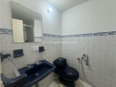 Apartamento de 2 alcobas en venta en Granada, Cali, 95 m² · foto 13 de 13