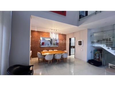 Casa de 5 alcobas en venta en Aguacatal, Cali, 320 m² · foto 2 de 14