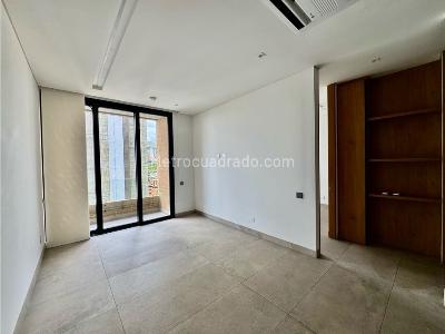 Apartment for rent in Arboleda, Cali