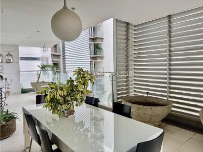 Apartamento de 4 alcobas en venta en La Arboleda, Cali, 600 m² · foto 16 de 20