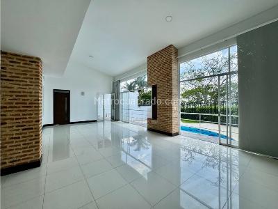 Casa de 4 alcobas en venta en Cristales, Cali, 450 m² · foto 5 de 20