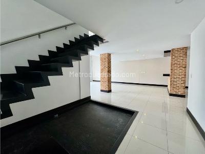 Casa de 4 alcobas en venta en Cristales, Cali, 450 m² · foto 9 de 20