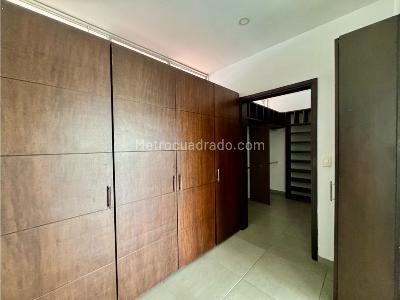 Casa de 4 alcobas en venta en Cristales, Cali, 450 m² · foto 15 de 20