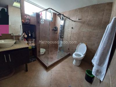 Apartamento de 3 alcobas en venta en Victoria Norte, Bogotá, 220 m² · foto 14 de 20