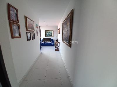 Apartamento de 3 alcobas en venta en Victoria Norte, Bogotá, 220 m² · foto 9 de 20