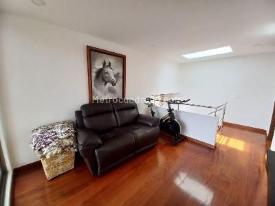Casa de 3 alcobas en venta en Cerros De Provensa, Bogotá, 189 m² · foto 20 de 20