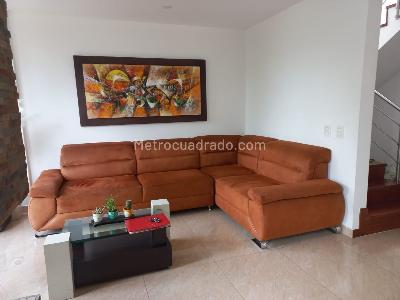 Casa de 3 alcobas en venta en Cerros De Provensa, Bogotá, 189 m² · foto 5 de 20