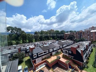 Apartamento en venta en Country Club, Bogotá · foto 4 de 20