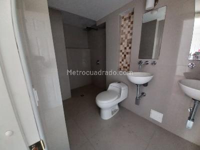 Apartamento en venta en Country Club, Bogotá · foto 14 de 20