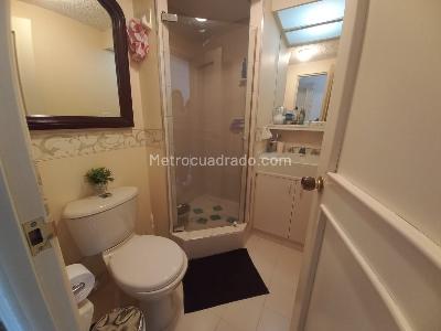Apartamento en venta en Santa Helena De Baviera Iv, Bogotá · foto 12 de 15