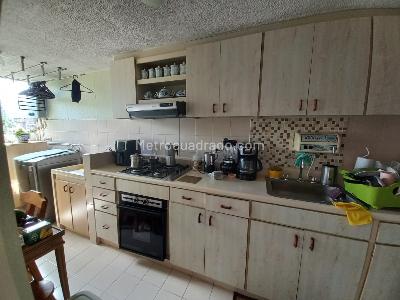 Apartamento en venta en Santa Helena De Baviera Iv, Bogotá · foto 7 de 15