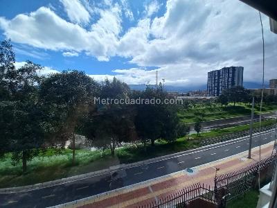 Apartamento en venta en Santa Helena De Baviera Iv, Bogotá · foto 4 de 15