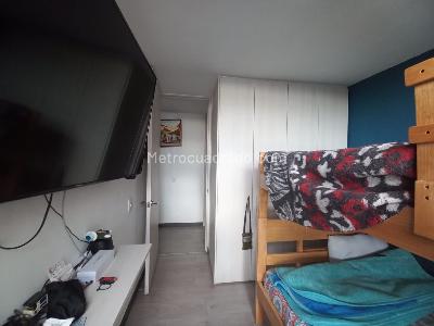 Apartamento de 3 alcobas en venta en La Felicidad, Bogotá, 52 m² · foto 15 de 19