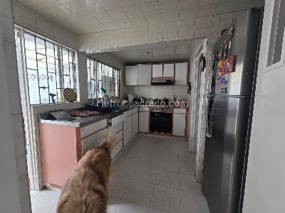 Casa en venta en Villa Luz, Bogotá · foto 5 de 17