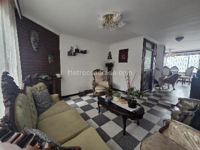 Casa en venta en Villa Luz, Bogotá · foto 2 de 17