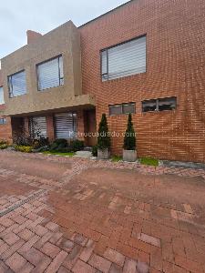 Casa de 3 alcobas en venta en Caminos De Arrayanes, Bogotá, 192 m² · foto 20 de 20