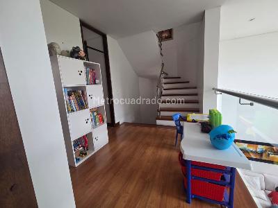 Casa de 3 alcobas en venta en Caminos De Arrayanes, Bogotá, 192 m² · foto 10 de 20