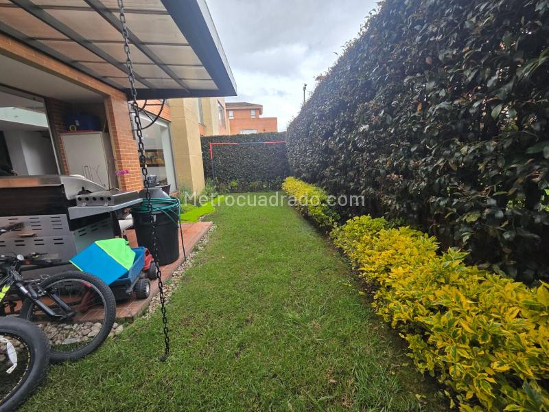 Casa en Venta, CAMINOS DE ARRAYANES, Bogotá D.C. - Więcej