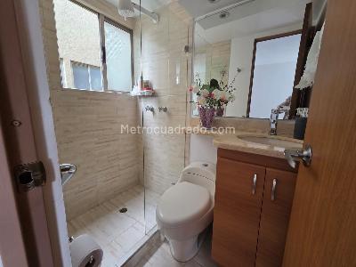 Apartamento de 3 alcobas en venta en Cantabria Colina, Bogotá, 62 m² · foto 9 de 17