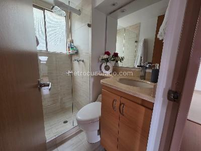 Apartamento de 3 alcobas en venta en Cantabria Colina, Bogotá, 62 m² · foto 10 de 17