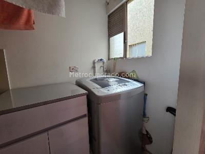 Apartamento de 3 alcobas en venta en Cantabria Colina, Bogotá, 62 m² · foto 6 de 17