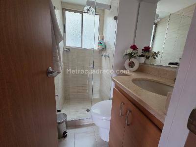 Apartamento de 3 alcobas en venta en Cantabria Colina, Bogotá, 62 m² · foto 13 de 17