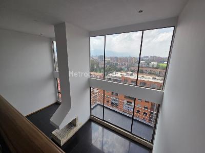 Apartamento de 5 alcobas en venta en Pinar De La Colina, Bogotá, 300 m² · foto 11 de 20