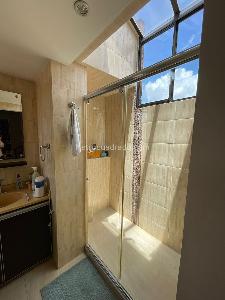 Casa de 4 alcobas en venta en Plazuela Iberia, Bogotá, 198 m² · foto 14 de 16