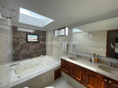 Casa de 3 alcobas en venta en Hacienda De Iberia Ii, Bogotá, 161 m² · foto 15 de 19