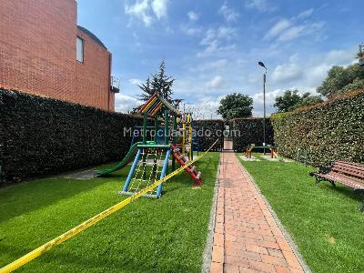 Casa de 3 alcobas en venta en Hacienda De Iberia Ii, Bogotá, 161 m² · foto 19 de 19