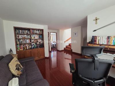 Casa de 3 alcobas en venta en Aticos Del Norte Colina Campestre, Bogotá, 172 m² · foto 11 de 20
