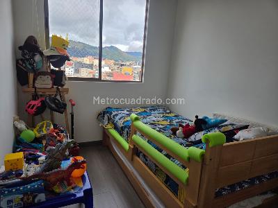 Apartamento de 3 alcobas en venta en Prado Veraniego Norte, Bogotá, 58 m² · foto 7 de 20