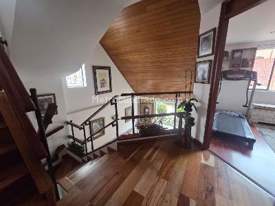 Casa de 3 alcobas en venta en Plazuela De Iberia Ii, Bogotá, 198 m² · foto 10 de 20