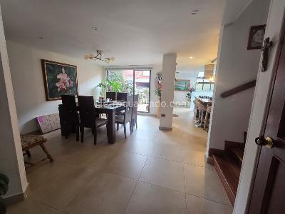 Casa de 3 alcobas en venta en Plazuela De Iberia Ii, Bogotá, 198 m² · foto 2 de 20