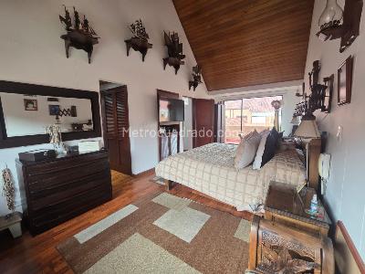 Casa de 3 alcobas en venta en Plazuela De Iberia Ii, Bogotá, 198 m² · foto 17 de 20