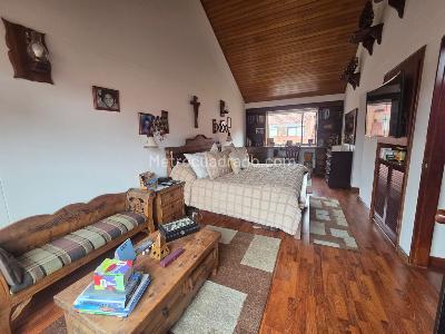 Casa de 3 alcobas en venta en Plazuela De Iberia Ii, Bogotá, 198 m² · foto 18 de 20