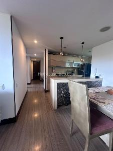 Apartamento de 3 alcobas en venta en Santa Coloma, Bogotá, 110 m² · foto 12 de 20